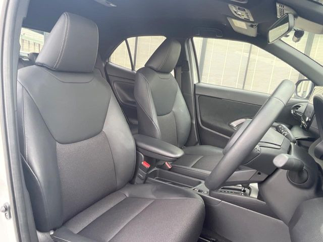 �y�n�[�t���U�[�V�[�g�z�������ƍ���S�n�𗼗������l�C�̃V�[�g���w�ʁE���ʂ̃t�@�u���b�N�f�ނ́A�ʋC���̗ǂ��⊊��ɂ����ɗD��Ă��܂��B�C���╞���ɍ��E���ꂸ���K�ɂ���肢�������܂��B