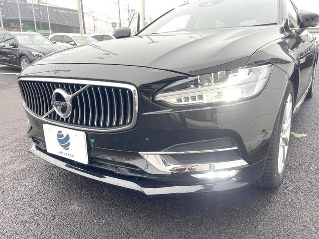 ��LED�w�b�h���C�g:��ԑ��s�����ǍD�Ȏ��E���m�ۂ����S���ĉ^�]�ł��鍂�P�xLED�w�b�h���C�g�𑕔�!�_�����x�������A����d�͂��}�����Ă��܂��B