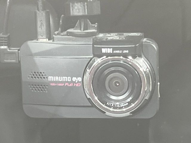 �y�h���C�u���R�[�_�[�z���S�E���S�ȃJ�[���C�t�ɕK�{�̃h���C�u���R�[�_�[�𑕔�!���s���͂������A������^�]�⎖�̂ɑ��������ۂ̏󋵂��f���ŋL�^���A����̃��X�N�ɔ����܂��B