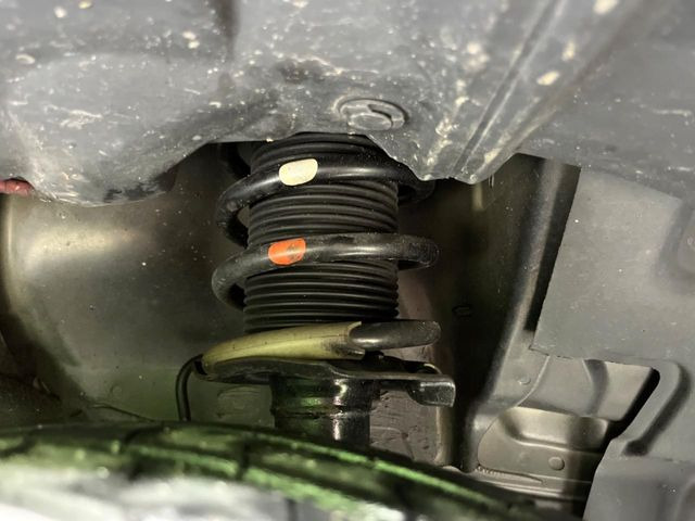 ����肪���ꂢ�Ȃ����ɁA�h�K���H�̎{�H���I�X�X���B�~��n��͂������A���ݕ��ɂ��Z���̕���A��Ń}�����E�E�B���^�[�X�|�[�c���������ɂ��D�]���������Ă���܂��B