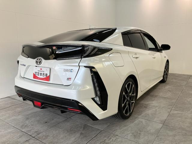 プリウスPHV1.8 S