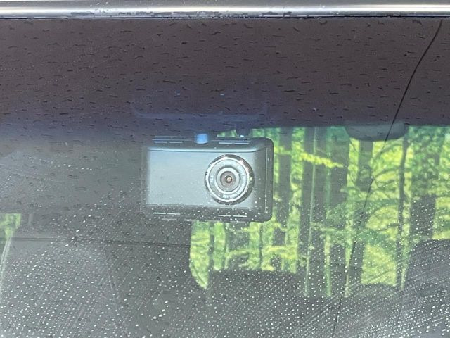 �y�h���C�u���R�[�_�[�z���S�E���S�ȃJ�[���C�t�ɕK�{�̃h���C�u���R�[�_�[�𑕔�!���s���͂������A������^�]�⎖�̂ɑ��������ۂ̏󋵂��f���ŋL�^���A����̃��X�N�ɔ����܂��B