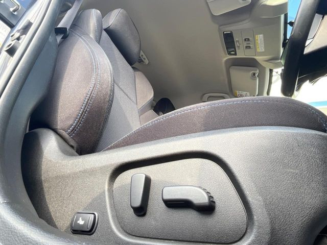 �y�p���[�V�[�g�z�X�C�b�`��ŊȒP�ɃV�[�g�̔��������\!�d��������͂�����܂���!���K�ȃV�[�g�|�W�V�����ɃZ�b�g���āA���K�ȃh���C�u�����y���݂��������B