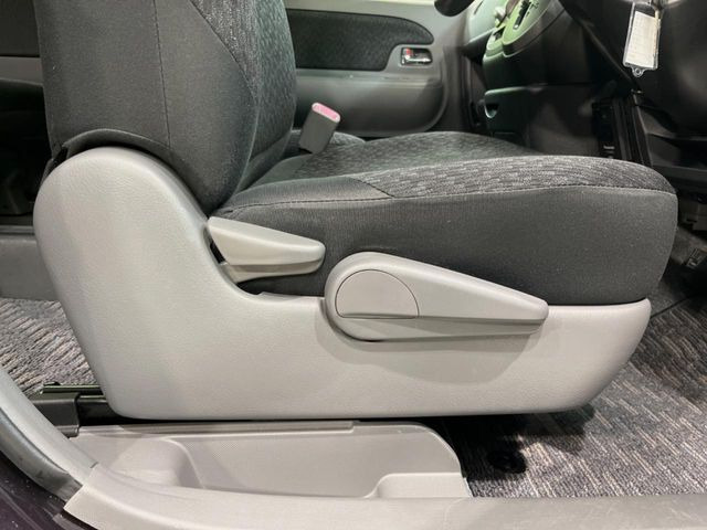 �h���C�o�[�ɂ���ĉ^�]���₷���|�W�V�����͈قȂ�A���̎Ԃ͂ǂ��Ȃ̂��s���Ȃ��Ƃ�����܂���ˁB�C�ɂȂ邨�Ԃ͓X���ŏ�荞��ł��m�F���������܂���