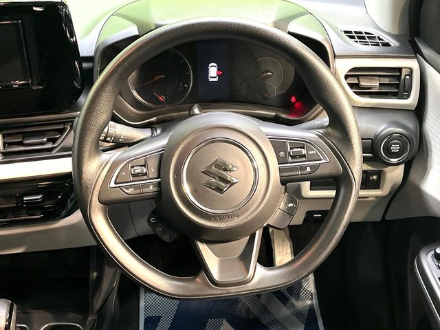 �y�X�e�A�����O�X�C�b�`�z�^�]���A�O������ڐ������炷���ƂȂ��A�I�[�f�B�I���̑��삪�\�ȕ֗��@�\!���S&���K�ȃh���C�u�����o���Ă���܂���