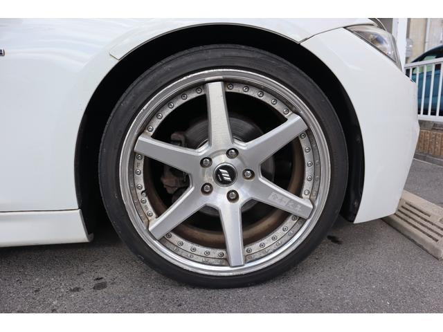 WORK19�C���`AW�ł��B�^�C���̎R�͎Ԍ��ɂ͒ʂ�悤�ł���������������K�v�ɂȂ�܂��B