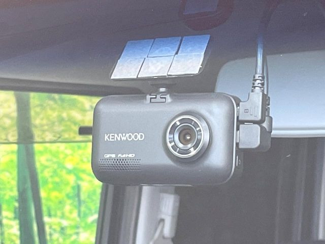 �y�h���C�u���R�[�_�[�z���S�E���S�ȃJ�[���C�t�ɕK�{�̃h���C�u���R�[�_�[�𑕔�!���s���͂������A������^�]�⎖�̂ɑ��������ۂ̏󋵂��f���ŋL�^���A����̃��X�N�ɔ����܂��B