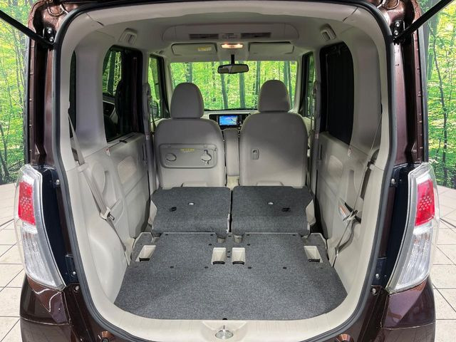 ���i�̂���������ʋ΁A���}���ɏ\���ȉ׎��X�y�[�X���m�ۂ��Ă���܂��B�Z�J���h�V�[�g��|���ƁA�傫�ȉו��̐ύڂ��\�ł���