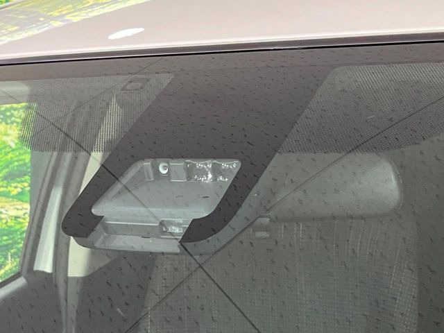 �y�v���N���b�V���Z�[�t�e�B�z�O���̎ԗ��������m���A�Փ˂������Ȏ��͌x��Œ��ӂ𑣂��A�u���[�L�𓥂ޗ͂��T�|�[�g�B�u���[�L�𓥂߂Ȃ������ꍇ�͏Փ˔�Q�y���u���[�L���쓮�A�Փˉ�����T�|�[�g���܂��B