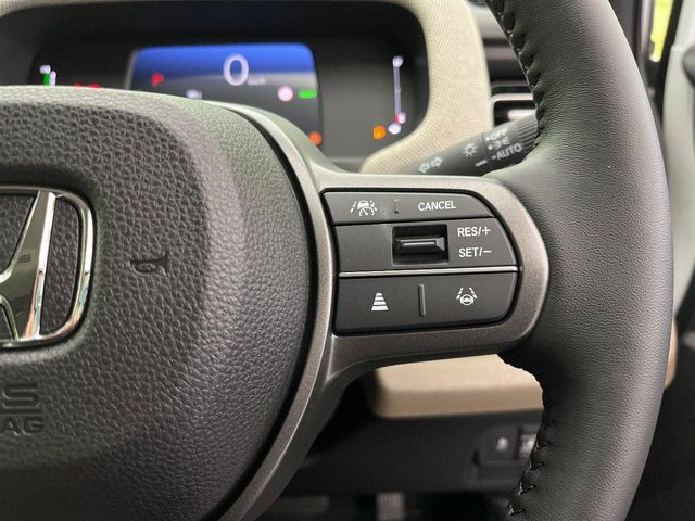 �y�A�_�v�e�B�u�N���[�Y�R���g���[���z�������H�ł̒��������s���y��!!�����ő��x��ۂN���[�Y�R���g���[�����A�Փˌy���V�X�e���ƘA�g���A�O���̎ԗ������m���ĎԊԂ�ۂ悤�ɑ��x���߂��Ă���܂�!!