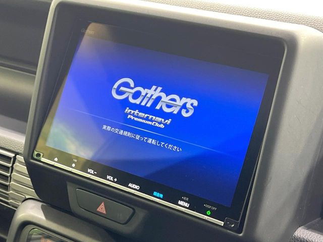 �y����8�^�i�r�z�l�C�̏����i�r�𑕔����Ă���܂��B�i�r�̎g���₷���͂������A�I�[�f�B�I�@�\���[��!�L�����v�◷�s�͂������A�ʋ΂┃�����ȂǕ��i�̃h���C�u���y�����Ȃ�͂���