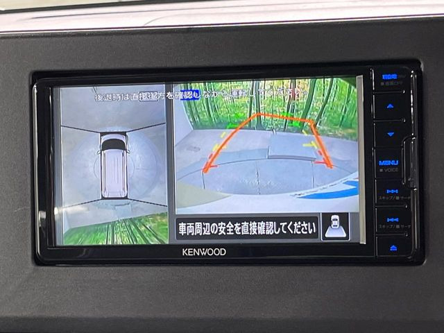 �y�}���`�A���E���h���j�^�[�z��p�̃J�����ɂ��A�ォ�猩���낵���悤�Ȏ��_��360�x�N���}�̎��͂��m�F���邱�Ƃ��ł��܂������p�������m�F���₷���A�����ꏊ�ł̐؂�Ԃ��⒓�Ԃ��X���[�Y�ɍs���܂��B