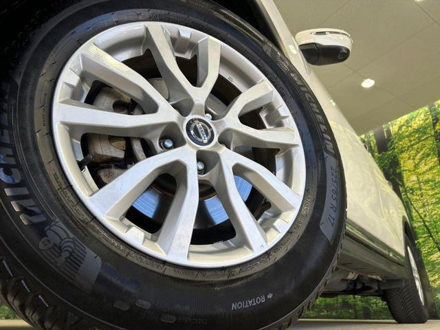 �y����17�C���`�A���~�z�C�[���z�O�ςɃ}�b�`���������A���~�z�C�[���𑕒����Ă���܂��B�e��ЊO�A���~�z�C�[����A�X�^�b�h���X�^�C�����戵�����Ă���܂��B���񂲑��k����������