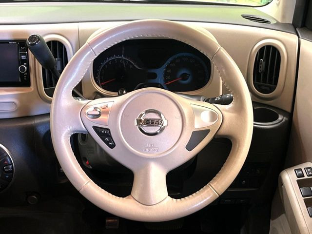 �y�����v�����X�e�A�����O�z�㎿�Ȋv���g�p���邱�ƂŁA��ɂ����������݂ƂĂ��^�]���₷���n���h���ł���