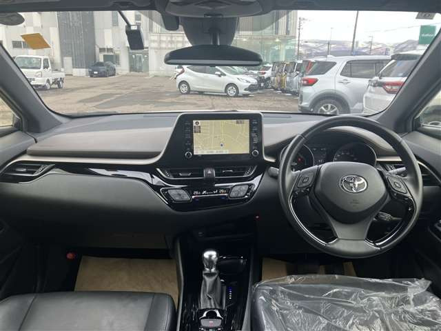 C-HRハイブリッド 1.8 G