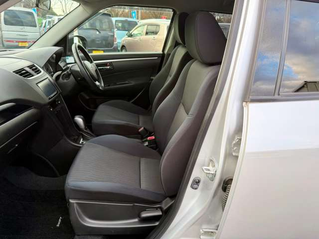 ���������ԑ����W�����ł�!���̋@��ɐ��񂲗��X������!