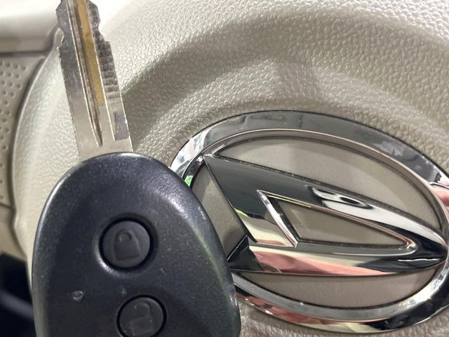 �y�L�[���X�z�������ꂽ�ꏊ����ł��{�^����Ńh�A�̊J���E�{�����ł���̂łƂ��Ă��֗�!�h�A�̌�������ɏ������邱�Ƃ�����܂����