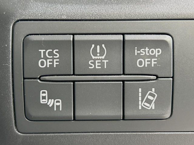 �y���[���L�[�v�A�V�X�g�V�X�e���z�������H���s���A�Ԑ�����͂ݏo�������Ȏ��ɃX�e�A�����O�𐧌䂵�Ԑ����𑖍s����l�ɃA�V�X�g�B�����S�ȉ^�]���T�|�[�g���Ă���܂�!