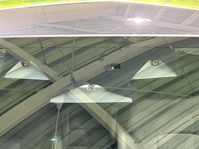 �y�A�C�T�C�gX�z�Փ˔�Q�y���u���[�L�͂������A�w�a�؎��n���Y�I�t�A�V�X�g�x��w�a�؎����i�A�V�X�g�x�w�J�[�u�O���x����x���A�]���������L���V�[���ň��S���s���T�|�[�g���Ă���܂��B