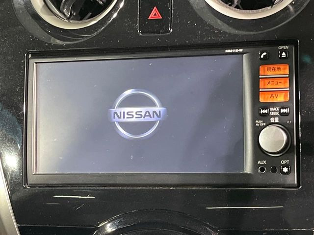 �y�����i�r�z�l�C�̏����i�r�𑕔����Ă���܂��B�i�r�̎g���₷���͂������A�I�[�f�B�I�@�\���[��!�L�����v�◷�s�͂������A�ʋ΂┃�����ȂǕ��i�̃h���C�u���y�����Ȃ�͂���