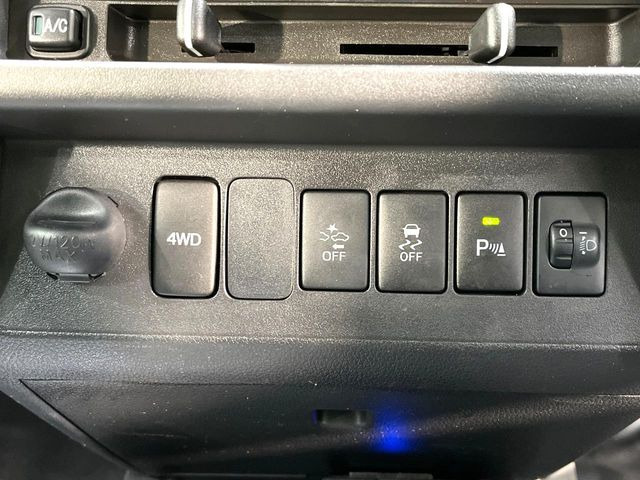 4WD�̂��Ԃł��̂ŁA�ᓹ�ł����S�ł���~��n�n��ɂ��Z�܂��̕��ȊO�ɂ��A�E�B���^�[�X�|�[�c����̕���~��n��֋A�Ȃ����@�������ɂ���������!