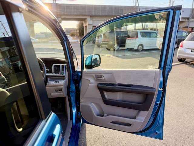 ���荠���i�̌y�����Ԃ���R���p�N�g�J�[�E�~�j�o���ȂǑ��ʂȃ��C���i�b�v�ł��q�l�����҂����Ă���܂�!