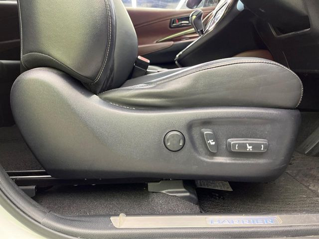 �y�p���[�V�[�g�z�X�C�b�`��ŊȒP�ɃV�[�g�̔��������\!�d��������͂�����܂���!���K�ȃV�[�g�|�W�V�����ɃZ�b�g���āA���K�ȃh���C�u�����y���݂��������B