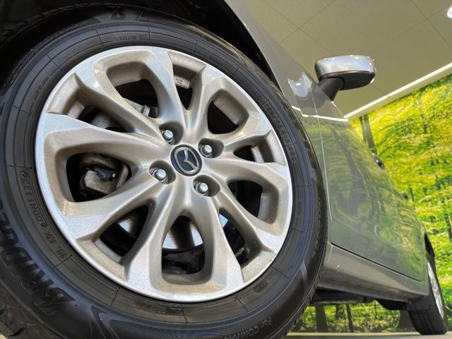 �y����15�C���`�A���~�z�C�[���z�O�ςɃ}�b�`���������A���~�z�C�[���𑕒����Ă���܂��B�e��ЊO�A���~�z�C�[����A�X�^�b�h���X�^�C�����戵�����Ă���܂��B���񂲑��k����������