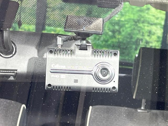 �y�h���C�u���R�[�_�[�z���S�E���S�ȃJ�[���C�t�ɕK�{�̃h���C�u���R�[�_�[�𑕔�!���s���͂������A������^�]�⎖�̂ɑ��������ۂ̏󋵂��f���ŋL�^���A����̃��X�N�ɔ����܂��B