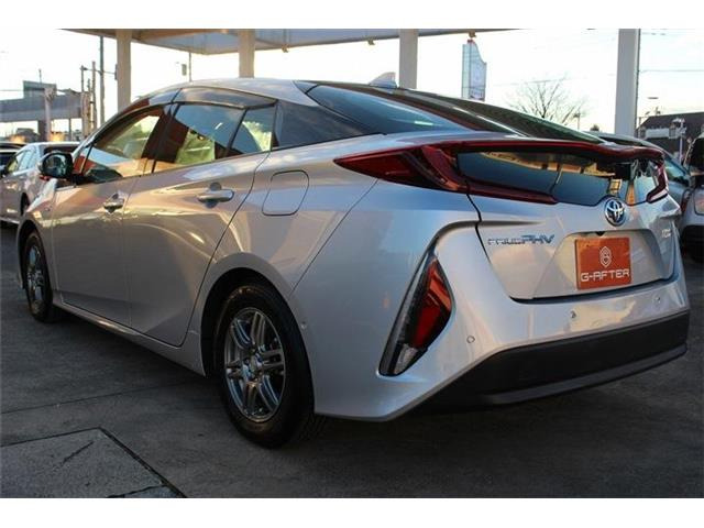 弊社はあいおいニッセイ同和損保代理店です。全営業社員が保険の募集人資格を取得しております。お気軽にご相談ください。