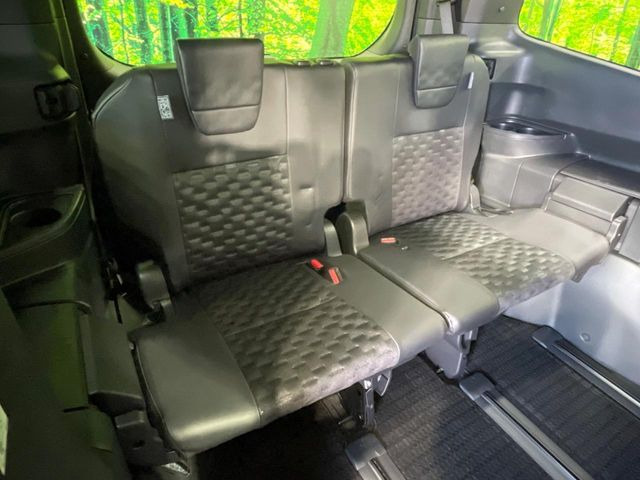 3��ڃV�[�g�͂�������ԗǍD����l�ł��������ƍ����Ē����܂��̂ŁA��l���ł̂��o���������N���N�ł��􂲉Ƒ��ŁA�C�̒m�ꂽ���ԂŁA�h���C�u�ɍs���̂��y���݂ł��ˁ�