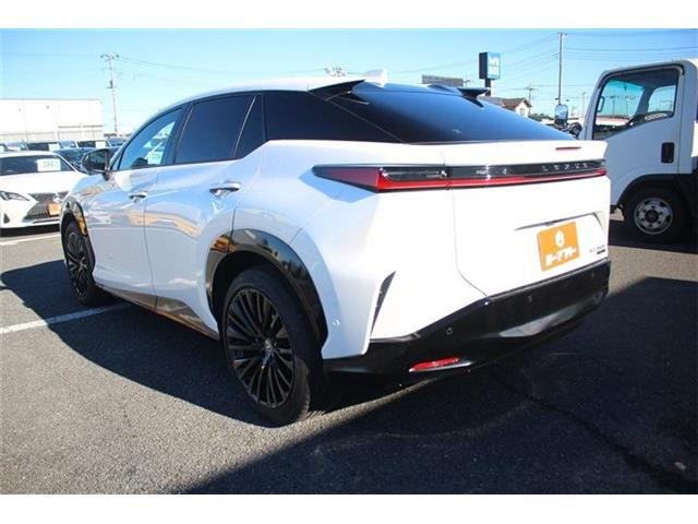 ���Ǝҗl�ւ̔̔��͂��f�肳���Ă��������܂��B �Ԍ������ԗ��̏ꍇ�́A�Ԍ����擾�������x�������z�ŕ\�����Ă���܂��B