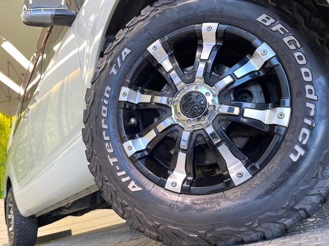 �y16�C���`�A���~�z�C�[���z�O�ςɃ}�b�`�����A���~�z�C�[���𑕒����Ă���܂��B�e��A���~�z�C�[����A�X�^�b�h���X�^�C�����戵�����Ă���܂��B���񂲑��k����������