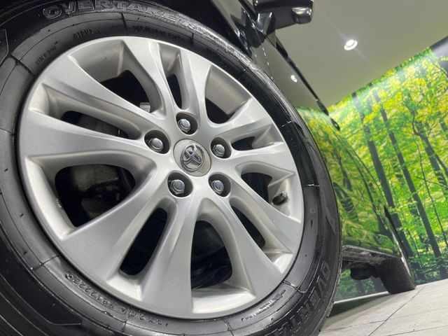 �y����16�C���`�A���~�z�C�[���z�O�ςɃ}�b�`���������A���~�z�C�[���𑕒����Ă���܂��B�e��ЊO�A���~�z�C�[����A�X�^�b�h���X�^�C�����戵�����Ă���܂��B���񂲑��k����������