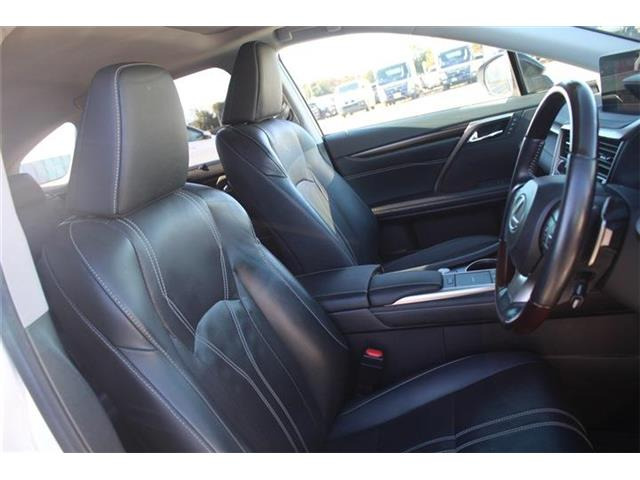 ���Ǝҗl�ւ̔̔��͂��f�肳���Ă��������܂��B �Ԍ������ԗ��̏ꍇ�́A�Ԍ����擾�������x�������z�ŕ\�����Ă���܂��B