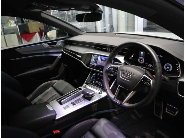 A7スポーツバックブラックスタイル プラス ディーゼル 4WD