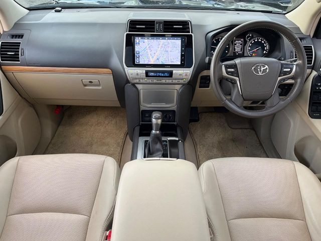 �O���[�v���݌ɐ���30,000��!!�S���̌n��X���烁�[�J�[�E�Ԏ��킸���Љ�o����̂ŁA���Ȃ��Ƀs�b�^���̂��Ԃ�������͂��ł���܂��͂��₢���킹��������