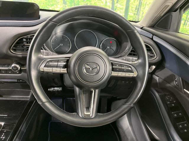 �y�����v�����X�e�A�����O�z�㎿�Ȋv���g�p���邱�ƂŁA��ɂ����������݂ƂĂ��^�]���₷���n���h���ł���