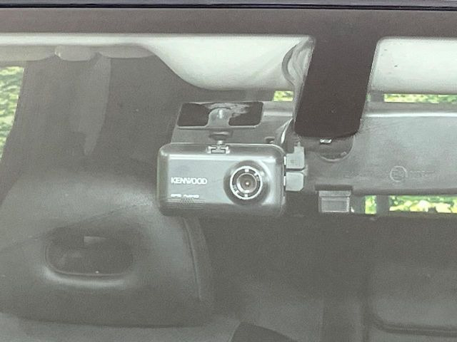 �y�h���C�u���R�[�_�[�z���S�E���S�ȃJ�[���C�t�ɕK�{�̃h���C�u���R�[�_�[�𑕔�!���s���͂������A������^�]�⎖�̂ɑ��������ۂ̏󋵂��f���ŋL�^���A����̃��X�N�ɔ����܂��B