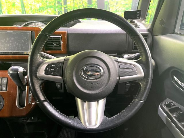 �y�����v�����X�e�A�����O�z�㎿�Ȋv���g�p���邱�ƂŁA��ɂ����������݂ƂĂ��^�]���₷���n���h���ł���