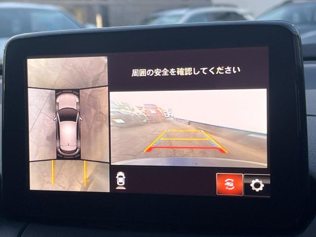 �y360&deg;�r���[���j�^�[�z��p�̃J�����ɂ��A�ォ�猩���낵���悤�Ȏ��_��360�x�N���}�̎��͂��m�F���邱�Ƃ��ł��܂������p�������m�F���₷���A�����ꏊ�ł̐؂�Ԃ��⒓�Ԃ��X���[�Y�ɍs���܂��B