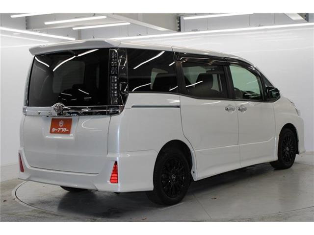 ���Ǝҗl�ւ̔̔��͂��f�肳���Ă��������܂��B �Ԍ������ԗ��̏ꍇ�́A�Ԍ����擾�������x�������z�ŕ\�����Ă���܂��B