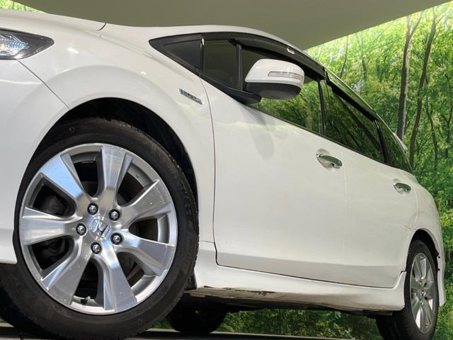 �y�����A���~�z�C�[���z�O�ςɃ}�b�`���������A���~�z�C�[���𑕒����Ă���܂��B�e��ЊO�A���~�z�C�[����A�X�^�b�h���X�^�C�����戵�����Ă���܂��B���񂲑��k����������