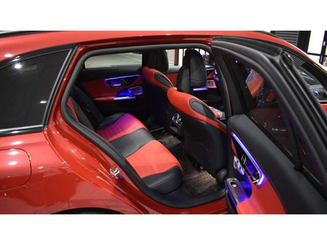 CクラスワゴンAMG C43 4マチック (BSG搭載モデル) 4WD