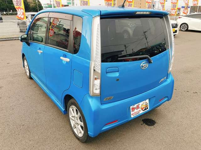 ���X�ł͌y�����Ԃ��畁�ʎԂ܂ŕ��L���I�[�����[�J�[�̎Ԏ�E�F�E�O���[�h��L�x�ɑ����Ă���܂��B