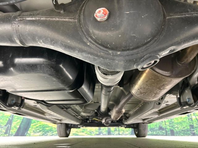 ����肪���ꂢ�Ȃ����ɁA�h�K���H�̎{�H���I�X�X���B�~��n��͂������A���ݕ��ɂ��Z���̕���A��Ń}�����E�E�B���^�[�X�|�[�c���������ɂ��D�]���������Ă���܂��B