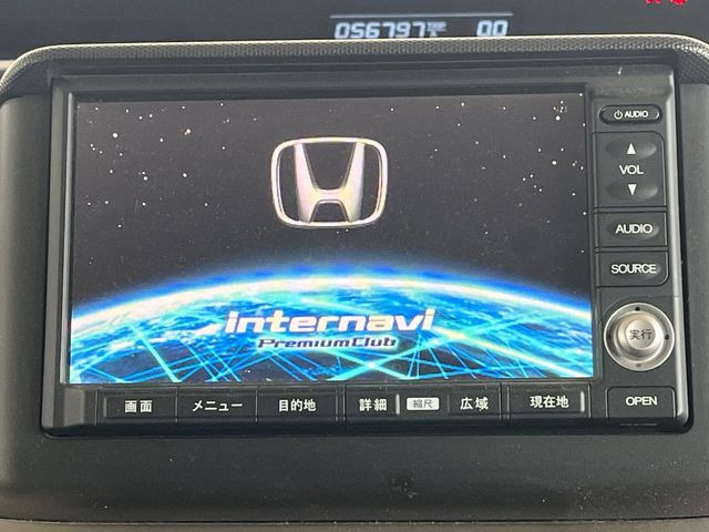 �y�����i�r�z�l�C�̏����i�r�𑕔����Ă���܂��B�i�r�̎g���₷���͂������A�I�[�f�B�I�@�\���[��!�L�����v�◷�s�͂������A�ʋ΂┃�����ȂǕ��i�̃h���C�u���y�����Ȃ�͂���