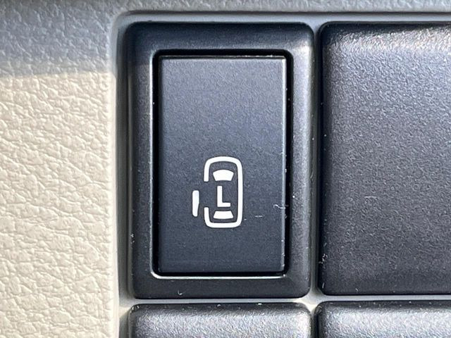 �y�p���[�X���C�h�h�A�z�X�}�[�g�L�[��^�]�Ȃ̃X�C�b�`�ŃX���C�h�h�A�̊J���\���d��������͂����ăh�A���J����K�v�������A���������q�l�ł��A�d���ו��������Ă��鎞�����N�ɊJ���߂ł��܂���