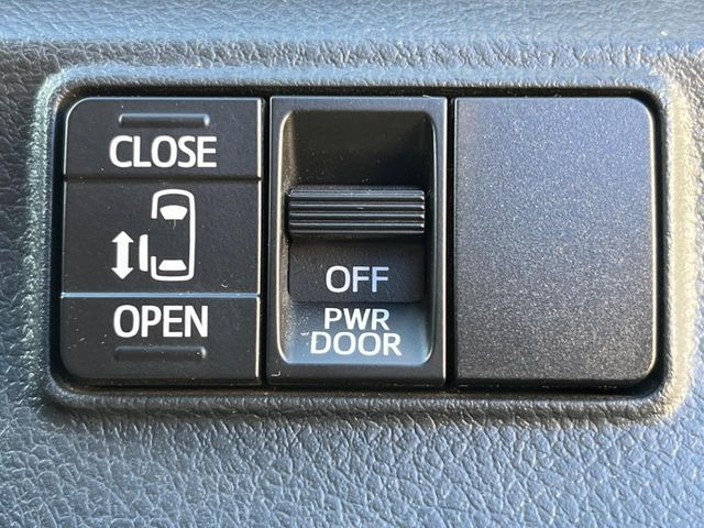 �y�p���[�X���C�h�h�A�z�X�}�[�g�L�[��^�]�Ȃ̃X�C�b�`�ŃX���C�h�h�A�̊J���\���d��������͂����ăh�A���J����K�v�������A���������q�l�ł��A�d���ו��������Ă��鎞�����N�ɊJ���߂ł��܂���