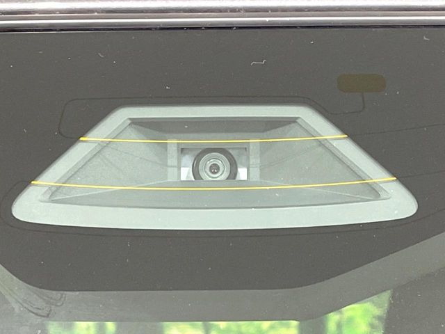 �y�X�Y�L �Z�[�t�e�B�T�|�[�g�z���s���ɑO���̎ԗ�����F�����A�Փ˂������Ȏ��͌x��ƃu���[�L�ŏՓˉ���Ɣ�Q�y�����A�V�X�g�B�����S�Ƀh���C�u�����y���݂��������܂��B